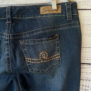 Women's Seven 7 Lux Boot Cut Cropped Jeans Stretch Embellished Pockets Size 16